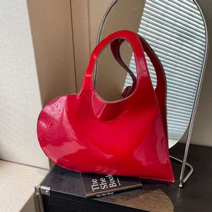 Women Heart Shaped Shoulder Bag Glossy Patent Leather Large Capacity Tote Handbag Y2K Minimalist Chic Underarm Bag For Daily