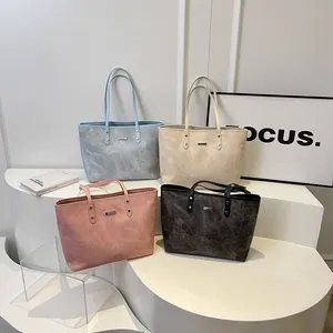 Retro large capacity tote bag in four colors for women's daily commute or campus use