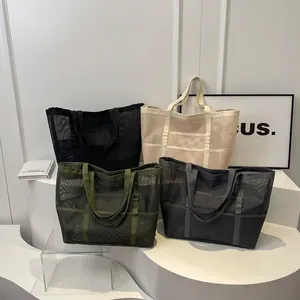 Bolsos tote grandes de malla minimalistas en colores negro, beige, verde y gris