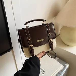 Γυναικεία Ρετρό Τσάντα Χιαστί από Δέρμα PU Μικρή Τετράγωνη Τσάντα Χειρός με Χρυσή Πόρπη Καρφί Καθημερινή Τσάντα Ώμου