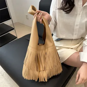 Women's Large Capacity Fringe Shoulder Bag PU Leather Litchi Texture Bohemian Tote Bag With Inner Pouch Everyday Hobo Bag