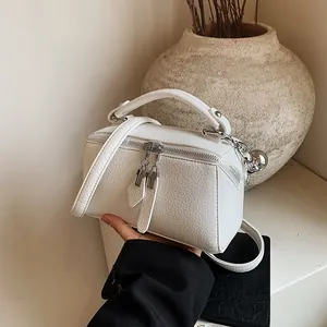 White lychee pattern Boston bag with dual zippers and detachable shoulder strap