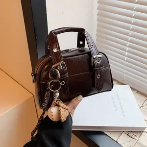 Women's Vintage PU Leather Shoulder Bag Retro Oil Wax Texture Top Handle Crossbody Handbag Small Square Boston Bag With Pendants