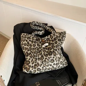 Women Retro Plaid Leopard Print Woolen Tote Bag Large Capacity Casual Shoulder Bag Versatile Vintage Commuter Handbag