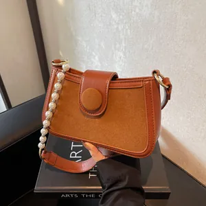 Petit Sac Carré Vintage pour Femme en PU et Daim avec Chaîne de Perles Sac à Bandoulière Rétro Élégant Sac sous le Bras Mode