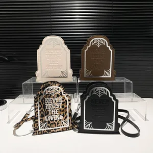 Borse a tracolla gotiche a forma di tomba con design a ragnatela e slogan punk nero