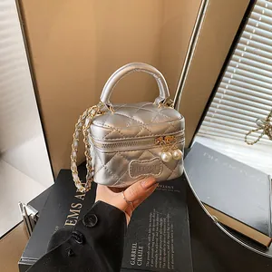 Women Mini Quilted Crossbody Bag Diamond Stitching Chain Shoulder Bag With Artificial Pearl Zipper Vanity Case Handbag
