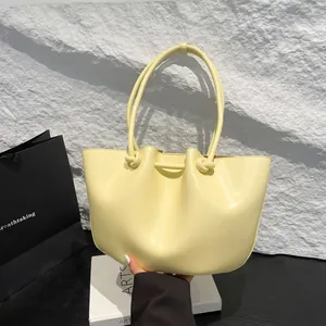 Borsa a Secchiello da Donna in Pelle PU Plissettata Con Tasca Interna Manico con Nodo Borsa a Spalla Grande Capacità