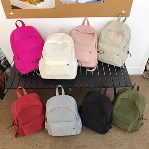 Sac à dos minimaliste grande capacité en huit couleurs avec tissu texture ripstop durable