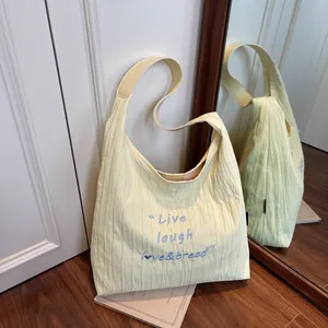 Borsa tote giallo chiaro minimalista con ricamo 'Live Laugh Love' da donna