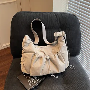 Borsa a Tracolla da Donna in Nylon Grande Capacità con Coulisse e Pieghe Borsa a Spalla Casual Messenger Regolabile Hobo