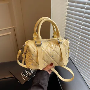 Borsa a Mano Boston Trapuntata con Strass alla Moda Donna Street Trend in Pelle PU Borsa a Tracolla Mini Cartella