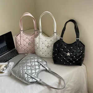 Borse trapuntate eleganti con logo a stella in rosa, bianco, nero e argento