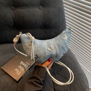 Borsa Croissant in Denim Chic Francese da Donna Y2K Decorazione Farfalla in Metallo Strass Luccicanti Borsa a Spalla Dumpling Mezzaluna
