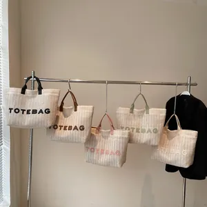 Grands sacs cabas tissés pour la plage en cinq couleurs avec imprimé TOTEBAG