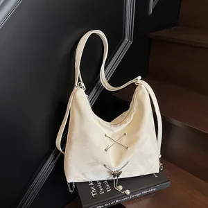 Large Capacity PU Leather Shoulder Bag For Women Fashion Butterfly Artificial Pearl Charm Tote Hobo Bag With Silver Chain Strap