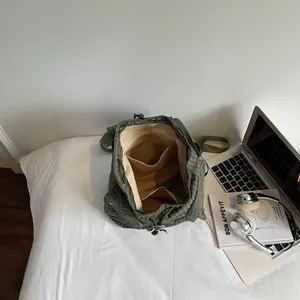 Japanischer dunkelgrüner Karo-Rucksack aus Canvas mit Kordelzug und großem Volumen