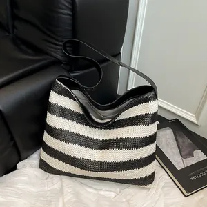 Sac Fourre-tout Rayé en Paille Tissé pour Femmes Grande Capacité Décontracté Vacances Sac à Épaule Avec Bandoulière Noire