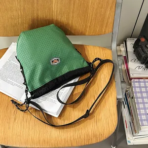 Γυναικεία Αδιάβροχη Τσάντα Bucket από Ύφασμα Oxford με Πλέγμα Μεγάλη Χωρητικότητα Κορδόνι Χιαστί Ώμου Casual Streetwear