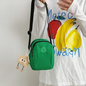 Borsa a Tracolla da Donna in Nylon Leggero Stile Coreano Borsa a Spalla Piccola Impermeabile Estiva Con Logo Ricamato Borsa a Conchiglia per Viaggi Quotidiani