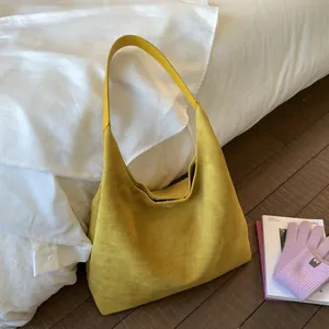 Women Retro Large Capacity Tote Bag Suede Look PU Leather Casual Shoulder Bag Magnetic Closure Solid Color Daily Handbag