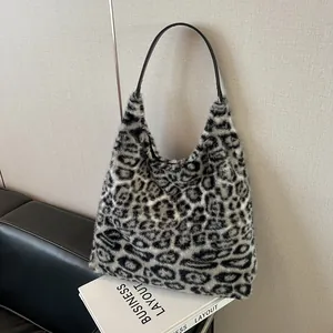Leopard Print Plush Faux Fur Tote Bag For Women Large Capacity Casual Shoulder Bag Vintage Underarm Hobo Bag