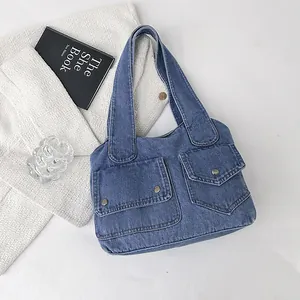 Minimalistische Denim-Einkaufstasche mit Cargotaschen für Freizeit und Pendeln