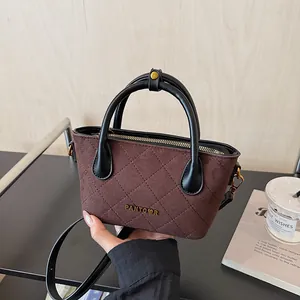 Sac à Épaule Vintage en Suède Matelassé pour Femmes Sac à Main Seau Sac Bandoulière Avec Sangle Amovible Décontracté