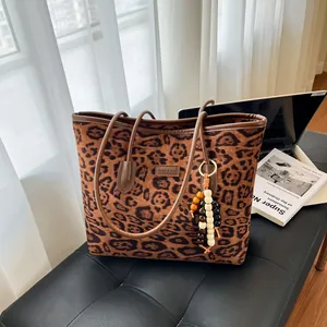 Vintage Leopard Print Suede Tote Bag Large Capacity Women Fashion Shoulder Bag With Wood Beads Charm Casual Handbag