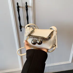 Vintage Mini Kussverschluss Umhängetasche Für Damen Mädchen Retro PU Leder Leopard Denim Quadratische Schultertasche Metallkugel Schnalle