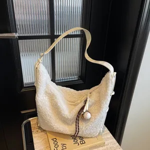 Large Capacity Woolen Plush Shoulder Bag For Women Leopard Plaid Lamb Wool Tote Crossbody Hobo Bag With Baseball Pendant