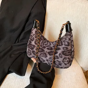 Women Vintage Leopard Print Hobo Bag Large Capacity Fabric Shoulder Bag With Chain Strap Fashion Commuter Tote Bag
