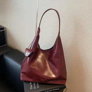 Women Large Capacity PU Leather Hobo Shoulder Bag Vintage Minimalist Tote Bag With Pendant Pouch Office Commute Handbag
