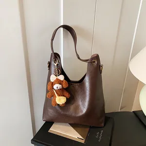 Women Large Capacity Tote Bag Slouchy Vintage PU Suede Shoulder Bag Leopard Print Hobo Bag With Bear Charm Commuting Bag