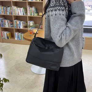 Korean Style Large Capacity Shoulder Bag For Women 2025 New Minimalist Fashion Casual Crossbody Bag Film Coated Fabric
