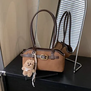 Vintage PU Leather Underarm Bag For Women Retro Metal Buckle Shoulder Bag With Plush Charm Polyester Lining Handbag