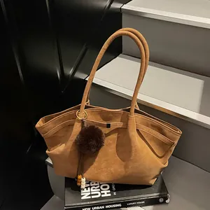Women's Retro Suede Look Large Capacity Tote Bag Korean Style PU Leather Commuter Shoulder Handbag With Fuzzy Ball Charm