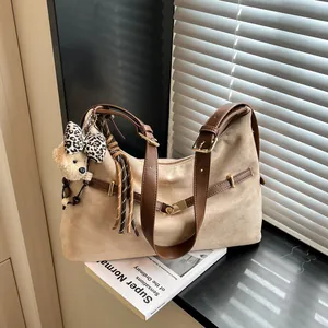 Women Vintage Suede Large Capacity Tote Bag Retro Korean Style Hobo Shoulder Bag With Cute Bear Bag Charm Daily Office Work
