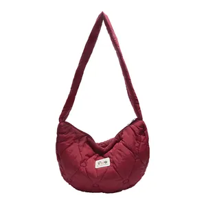Quilted heart pattern tote bag in burgundy puffy nylon fabric with white pearl accent