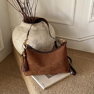 Vintage Suede PU Leather Hobo Bag For Women Korean Style Dumpling Crossbody Bag With Tassel Pendant Shoulder Bag Casual Daily Tote