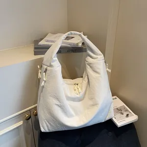 Large Capacity Nylon Tote Bag For Women Minimalist Hobo Shoulder Bag Lightweight Underarm Bag With Zipper For Daily Commute