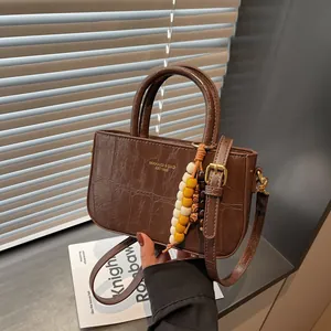 Bolso de Mano de Moda para Mujer con Patrón de Cocodrilo Cuero PU Vintage Bandolera con Colgante de Cuentas Bolso Diario