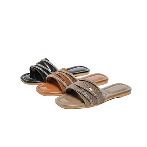 Böhmische Damen Flache Sandalen mit Strasssteinen in Schwarz, Braun und Khaki