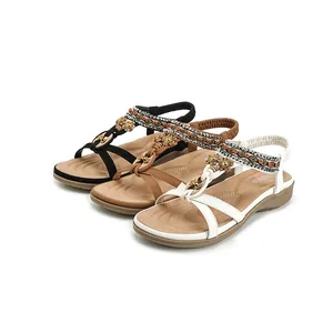 Sandales à plateforme pour femmes avec brides perlées et boucles métalliques en trois tons