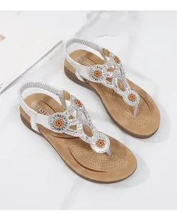 Boho σανδάλια με δίχτυ από στρας και πορτοκαλί λουλούδια σε χακί σουέτ σόλα