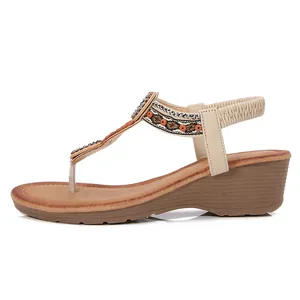 Sandali bohémien con zeppa da donna decorati con strass e cinturino elastico sul retro