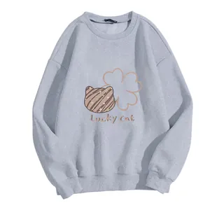 Light blue-grey crewneck sweatshirt with Lucky Cat print and ribbed cuffs in a loose fit