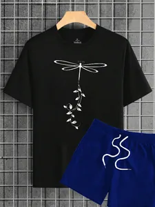 Close-up of neckline label showing 100% polyester fabric and size M on printed T-shirt