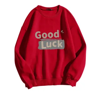 Sweat-shirt rouge pour femme à col rond avec imprimé Good Luck et coupe décontractée