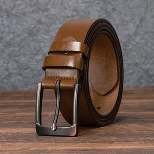 Cintura vintage in pelle bovina marrone scuro da uomo con fibbia ad ardiglione grigio opaco